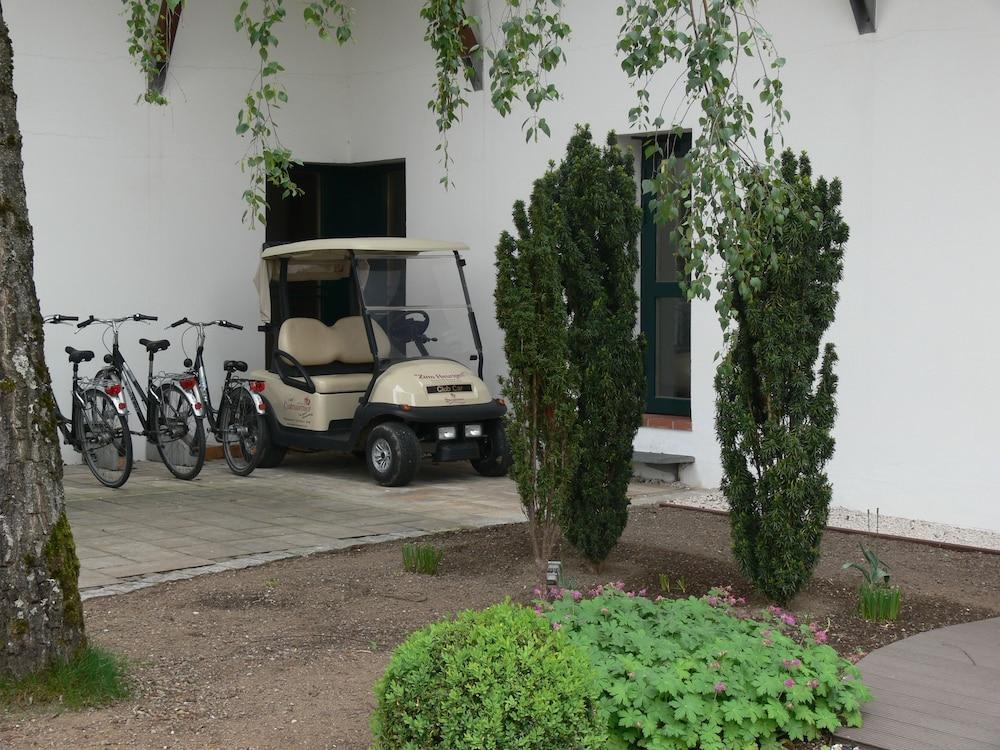 Hotel Chrysantihof Bad Birnbach Exteriör bild