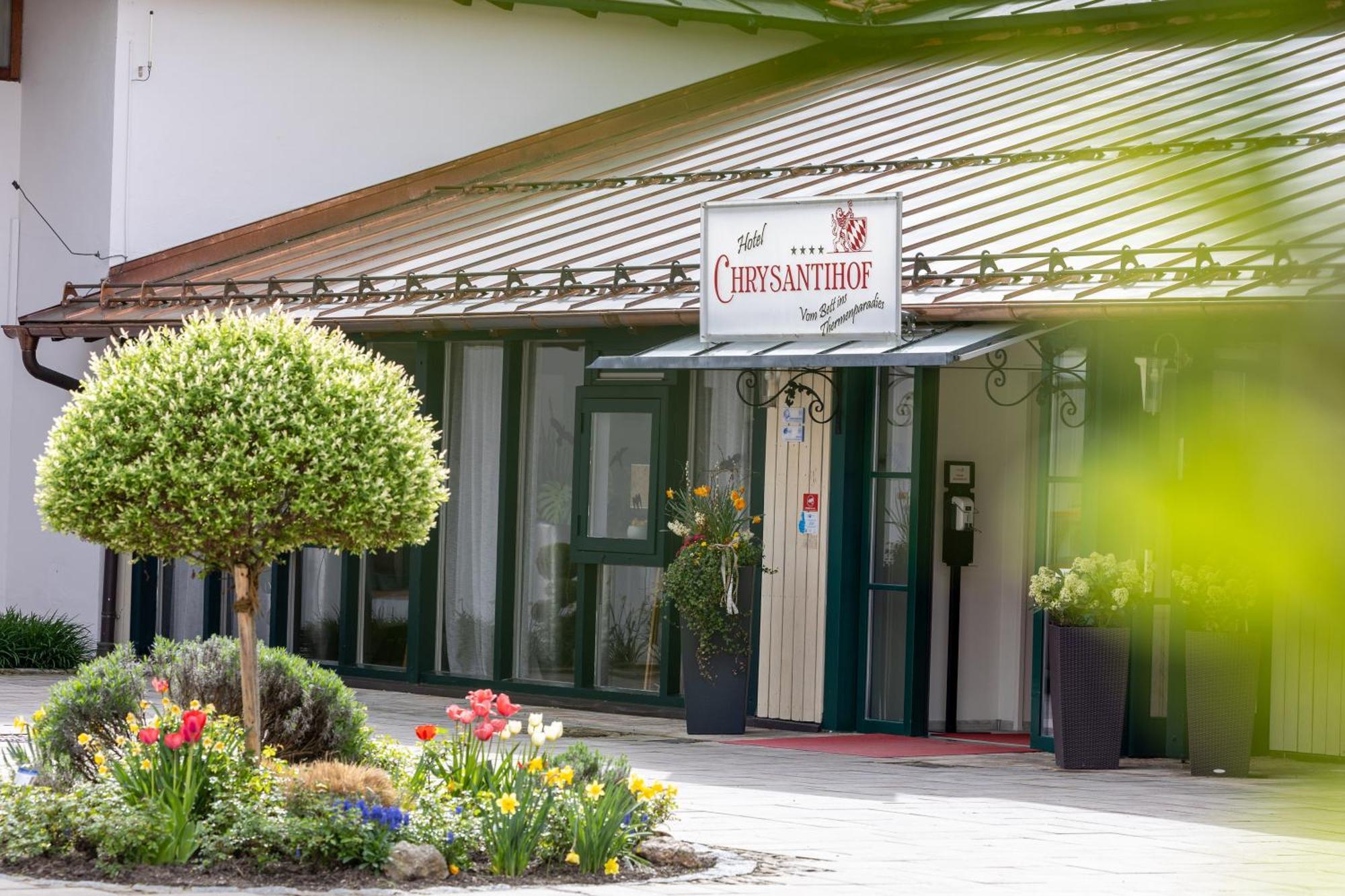 Hotel Chrysantihof Bad Birnbach Exteriör bild